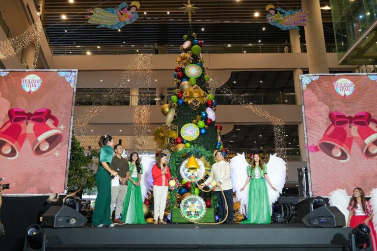 Robert Labayan Experience ‘Pinoy’ Holiday Magic at Ayala Malls